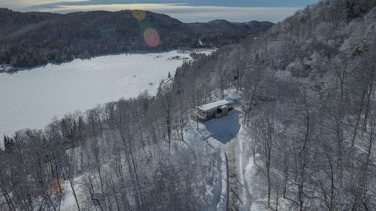 Modern Chalet With Mountain And Lake View By Reserver.Ca Sainte-Adèle Екстериор снимка